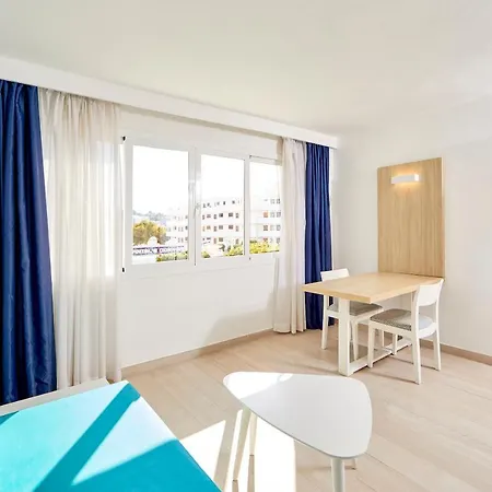 מלון דירות Sun (adults Only) 3*
